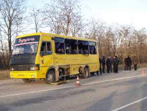 Под Белогорском рейсовый автобус попал в ДТП: 2 человека погибло