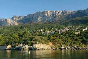 В Алупке наступила пора перемен