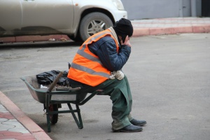 Мэр Керчи, прессующий журналистов, переключился на дворников