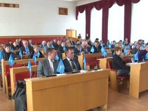 В городском совете Симферополя прошла внеочередная сессия.