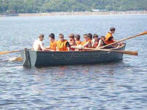 Юные моряки Ялты наплавали и навязали узлов на бронзу