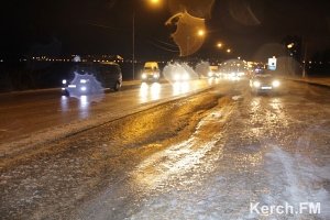 Керченские службы оперативно борются с последствиями непогоды