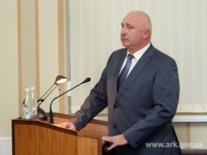 Тысяча милиционеров ежедневно охраняет порядок в Крыму