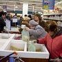 Психолог пояснил продуктово-денежную истерию в Крыму