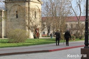 В Керчь прибыли участники автопробега «Сибиряки — Крыму»