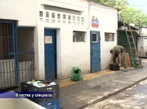 Симферопольские школьники побывали на показательном выступлении кинологов и штурмовой группы крымского спецподразделения «Беркут»