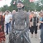 На День рыбака в Керчи желающие смогли прогуляться по рыболовецкому судну