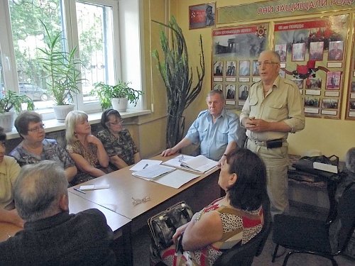 Амурская область. Коммунисты и комсомольцы провели встречу с белогорскими ветеранами