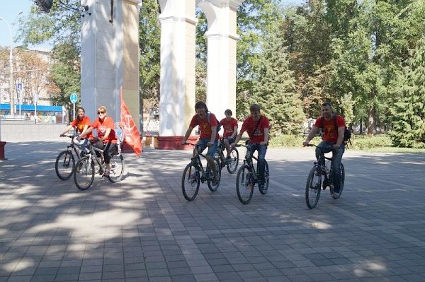 В Краснодаре прошла акция, посвященная Дню знаний