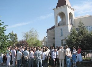 Украинскую гимназию в Симферополе предложили переименовать