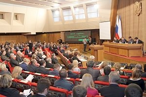 Крымские парламентарии приняли к рассмотрению протест республиканской прокуратуры относительно закона о курортах