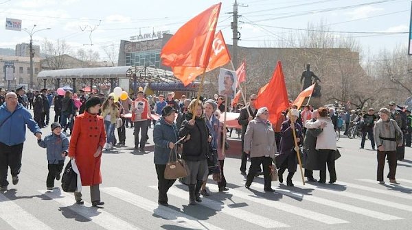 Забайкальский край. Коммунисты приняли участие в праздничных мероприятиях 9 мая