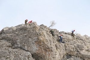 Безопасность на туристических тропах полуострова под контролем Крымских спасателей