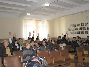 В Ленинском районе полиция готовит студентов к сдаче норм ГТО