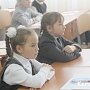 Керченские школьники спустя неделю пошли на учебу