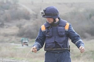 Пиротехники обезвредили в Севастополе четыре авиабомбы (ФОТО, ВИДЕО)