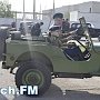 В Керчь привезли старую военную технику