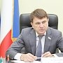 Члены Президиума крымского парламента Леонид Бабашов и Сергей Шувайников провели приемы граждан по личным вопросам