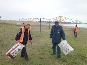 Акция «Чистый берег» продолжается в Крыму