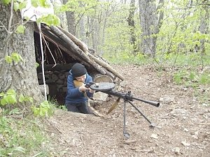 Крымские казаки провели «школьный десант» к местам партизанской славы.