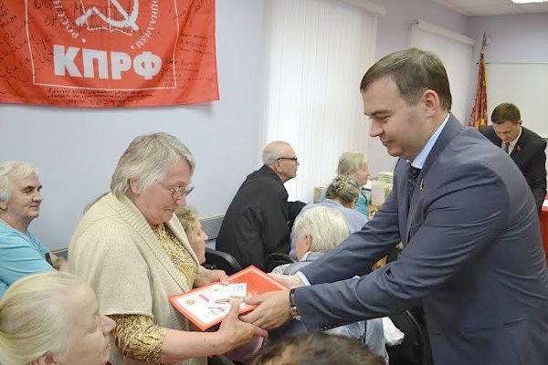 В Нижнем Новгороде прошло торжественное собрание по чествованию детей войны