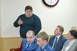 Предприниматели микрорайона бухта Казачья борются за свои права