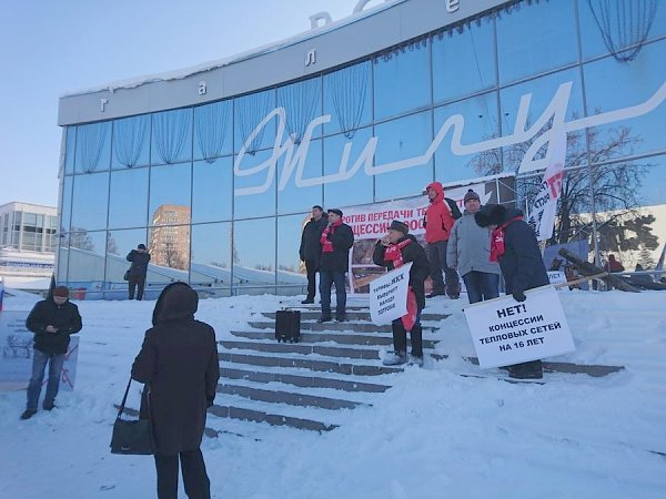 Удмуртия. Передача в аренду теплосетей частной компании ведет к повышению их аварийности