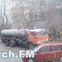 В Керчи водоканалу ежедневно приходится откачивать канализацию в жилом районе