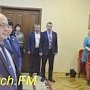 Проводить эксглаву администрации Керчи Подлипенцева приехал замглавы Крыма Игорь Михайличенко