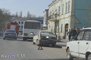 На Самойленко в Керчи утром произошло ДТП с участием маршрутки