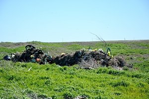 «Крымэкоресурсы» приступило к ликвидации свалок в Черноморском районе