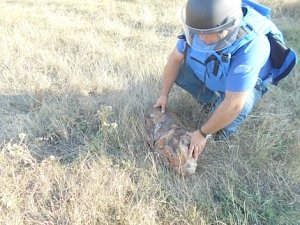 В Джанкойском районе пиротехники МЧС обезвредили авиационную бомбу