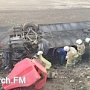 Причиной аварии автобуса под Керчью стало лопнувшее колесо, — водитель