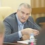 Аксёнов дал неделю администрации Симферополя и минтрансу для решения проблем с уборкой и транспортом