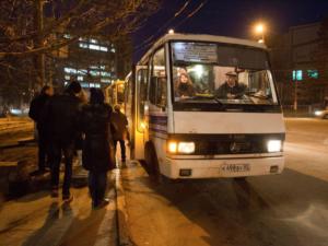 В Симферополе остановку «Привоз» предлагают перенести на площадку напротив входа на рынок