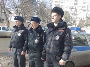 В Симферополе полицейские спасли женщину от необдуманного поступка