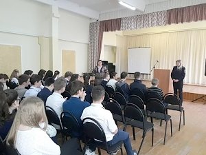 В Ленинском районе полицейские и соцслужбы провели «Уроки правового просвещения»