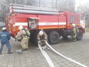 На избирательном участке в г. Керчь проведены пожарно-тактические занятия