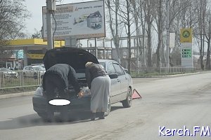 На Генерала Петрова в Керчи столкнулись «Mitsubishi» и «Lada»