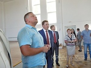 Застройщик подарил Севастополю на День города музыкальную школу