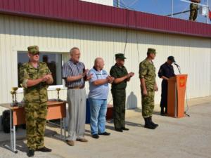 Под Евпаторией прошли соревнования по служебному биатлону