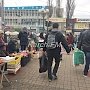 Где полиция? Из-за стихийщиков сложно пройти к рынку, — керчане