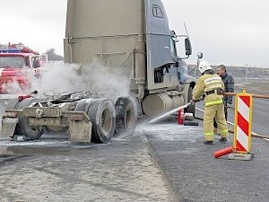 Большегруз загорелся на трассе «Таврида»