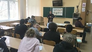 Полицейские провели в Алуште урок по профилактике наркомании