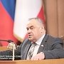 Ефим Фикс поздравил крымчан с Днем Конституции Республики Крым