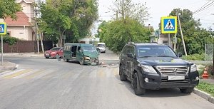 В ДТП в Севастополе пострадали двое взрослых и двое несовершеннолетних пассажиров