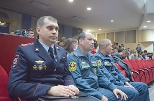 Севастопольские спасатели приняли участие в превентивной программе «Краш-курс»