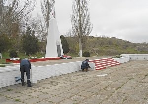 Крымские спасатели привели в порядок более 40 памятных мест Великой Отечественной войны