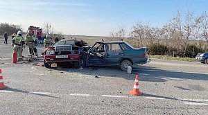 Один человек погиб при столкновении трёх автомобилей в Джанкойском районе