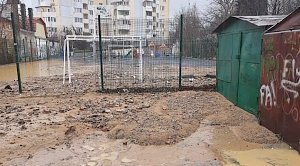 Прокуратура потребовала демонтировать нарушающие закон гаражи в Ялте